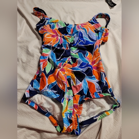NWT MINIMIZER ADJUSTABLE BOY LEG LINED SWIM BATHING SUIT SLIMMING TUMMY CONTROL - Picture 11 of 16